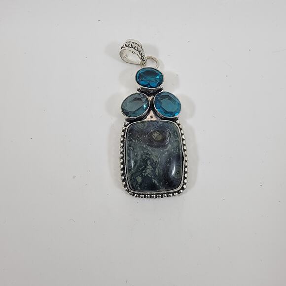 Handmade Silver Pendant with Kambaba Jasper and Blue Topaz Trio - Picture 6 of 10